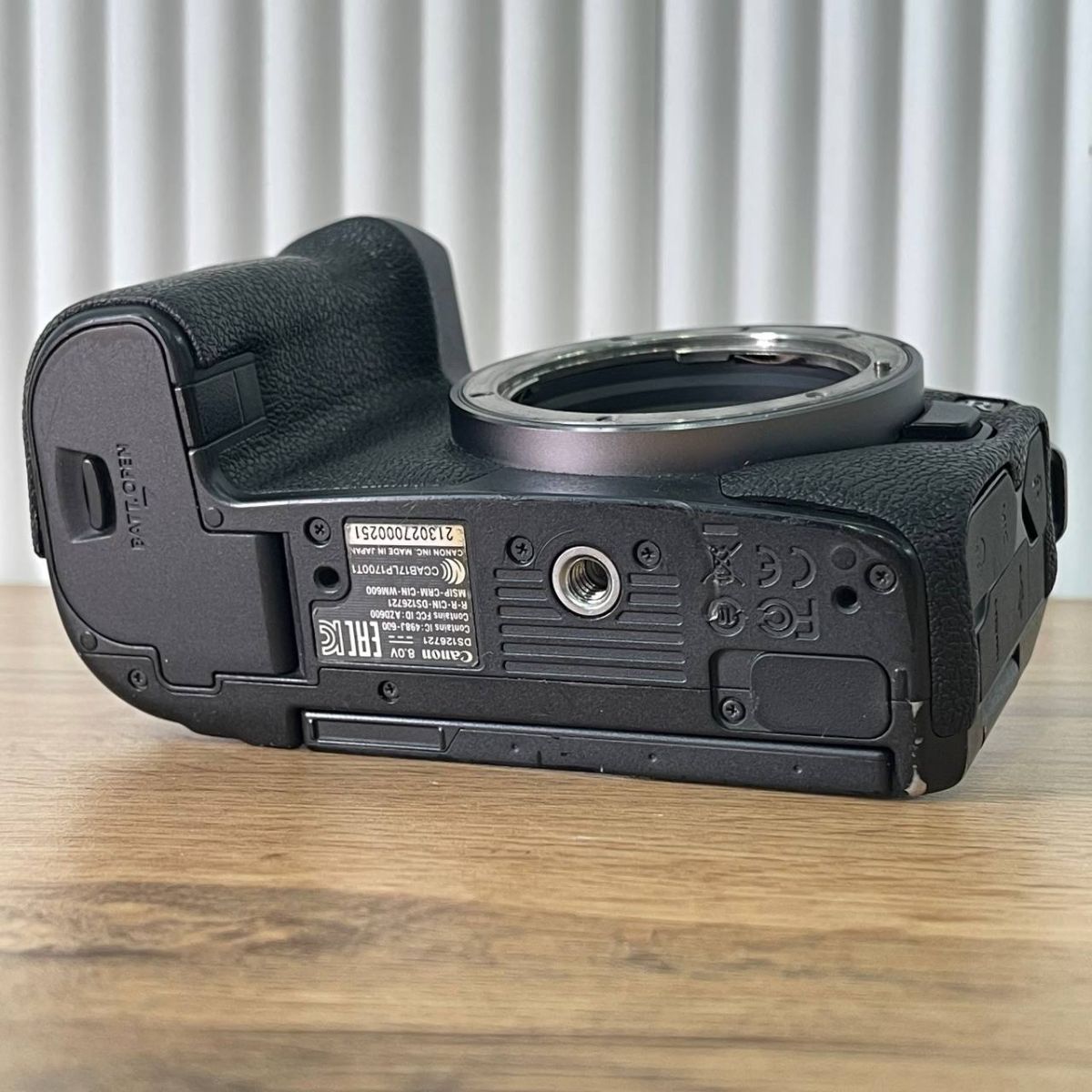 Canon EOS R body — фото 4