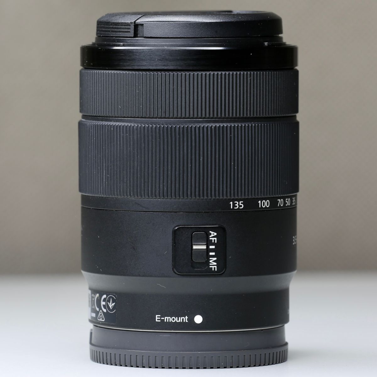 Sony E 18-135mm OSS — фото 2