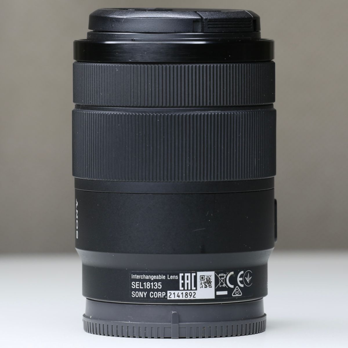 Sony E 18-135mm OSS — фото 3