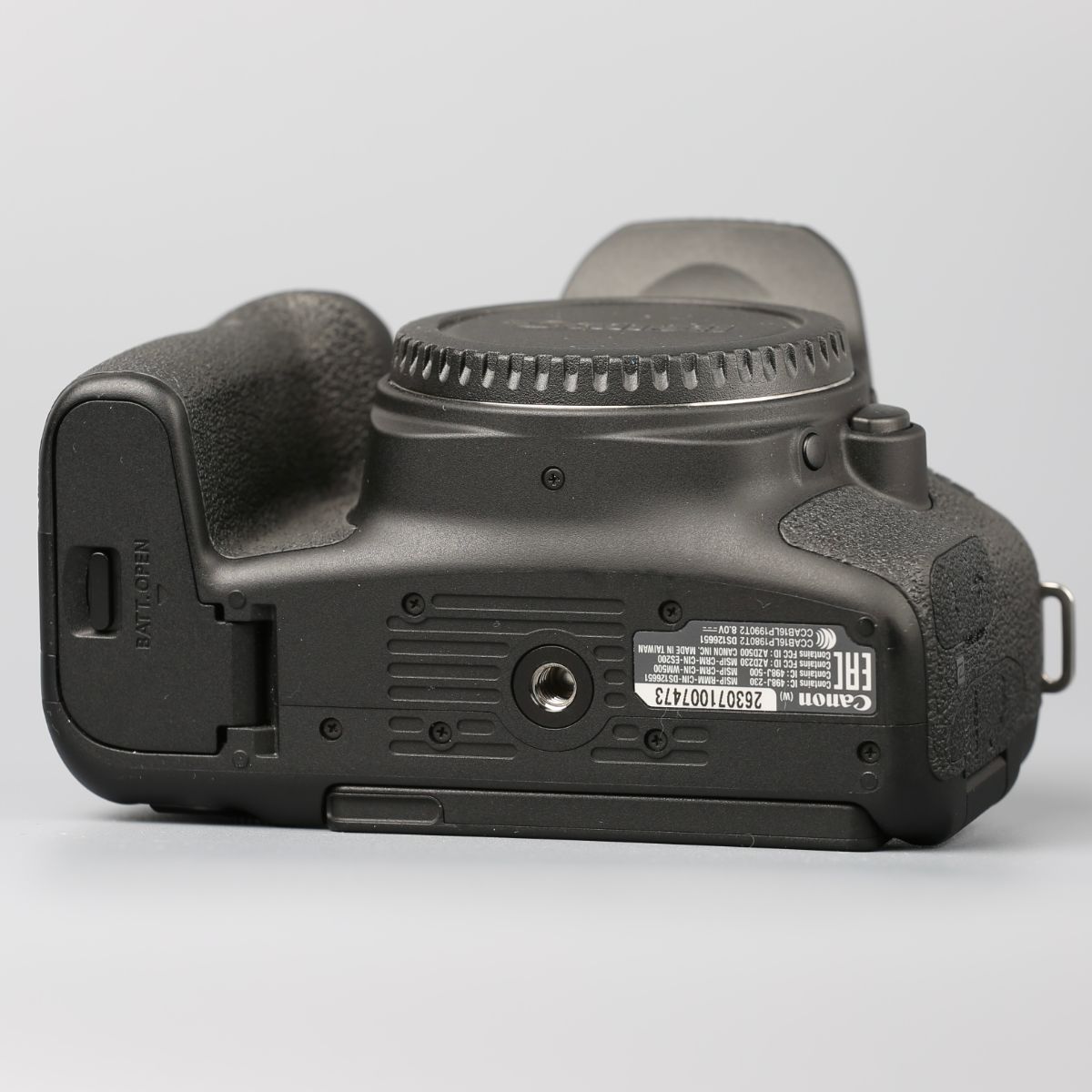Canon 77D body — фото 4