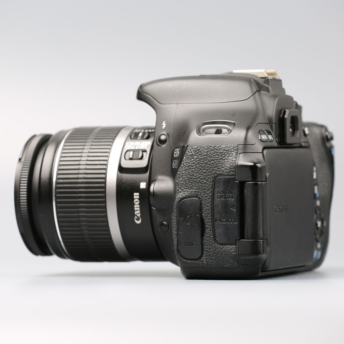 Canon 600D kit 18-55mm — фото 2