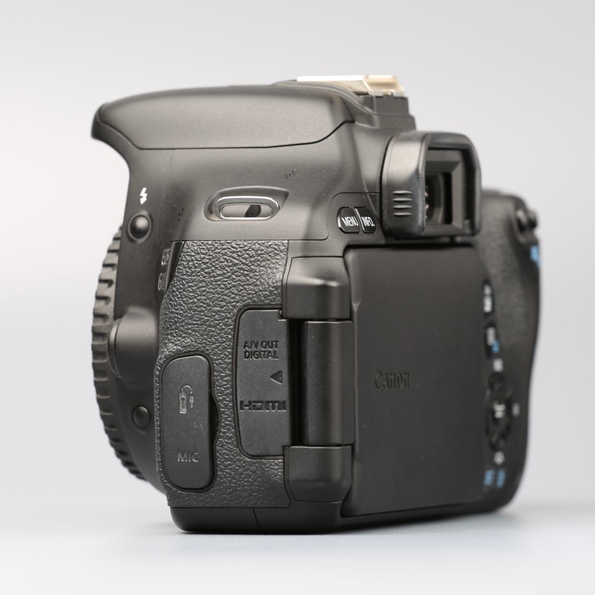 Canon 600D body — фото 2