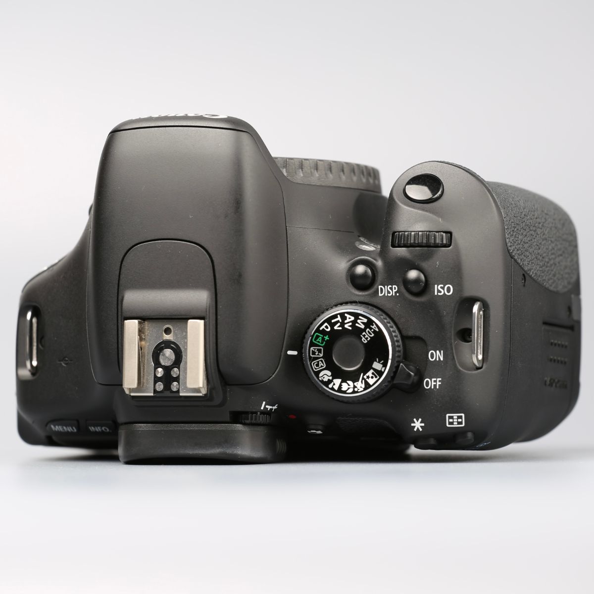 Canon 600D body — фото 5