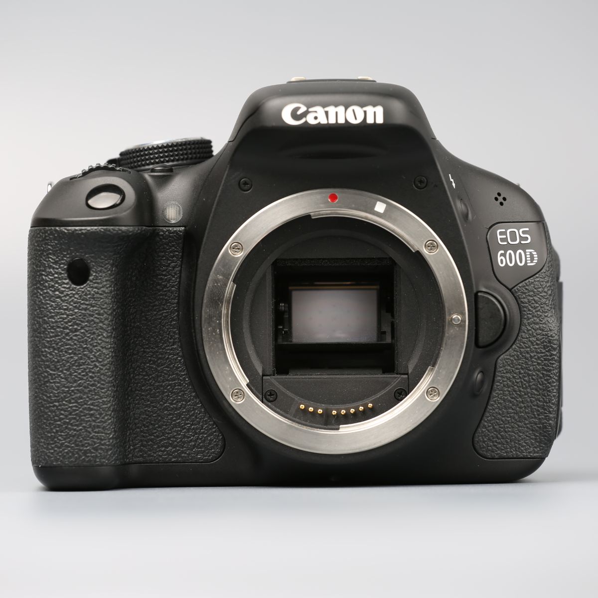 Canon 600D body — фото 8