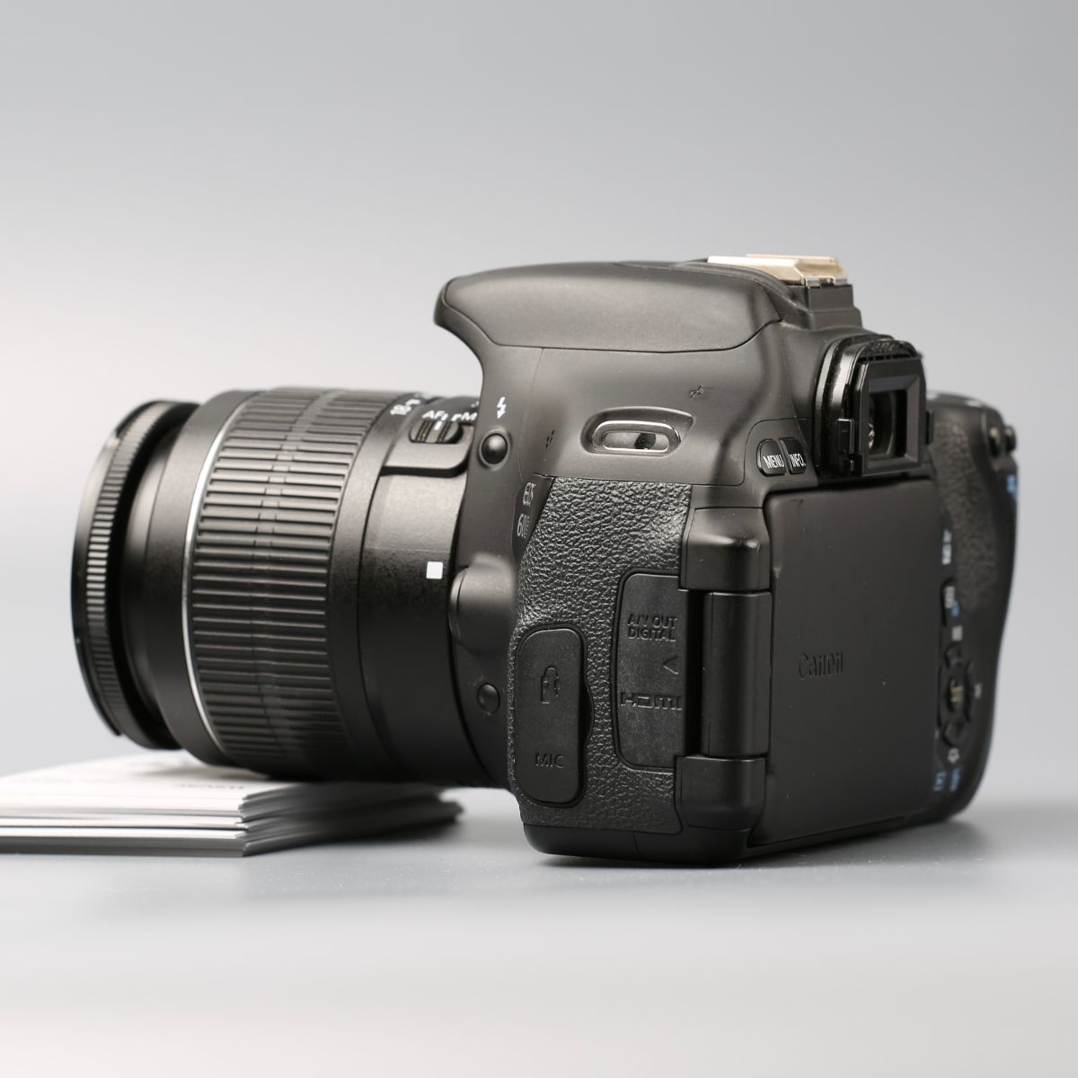 Canon 600D kit 18-55mm — фото 2