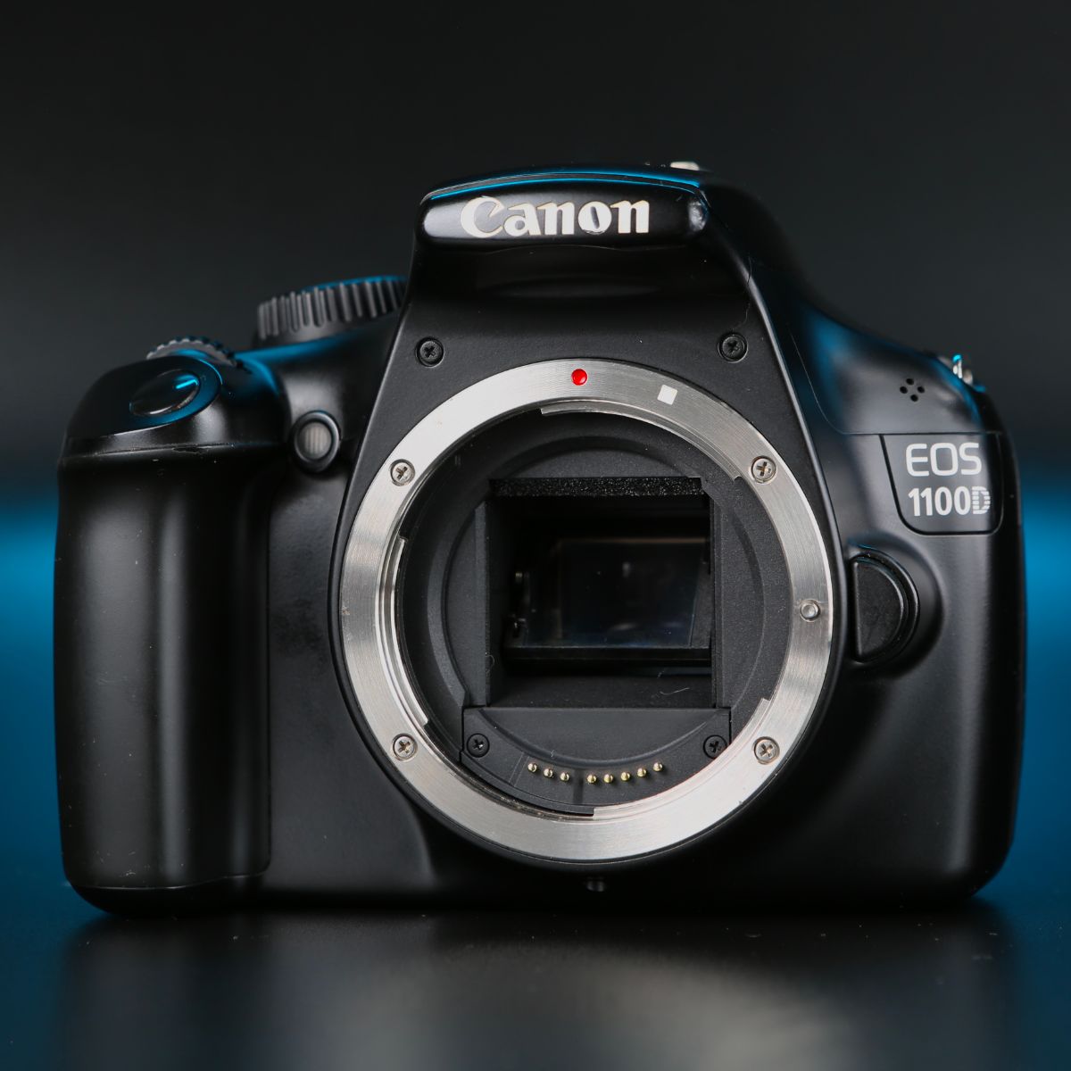 Canon 1100D kit 18-55mm — фото 9