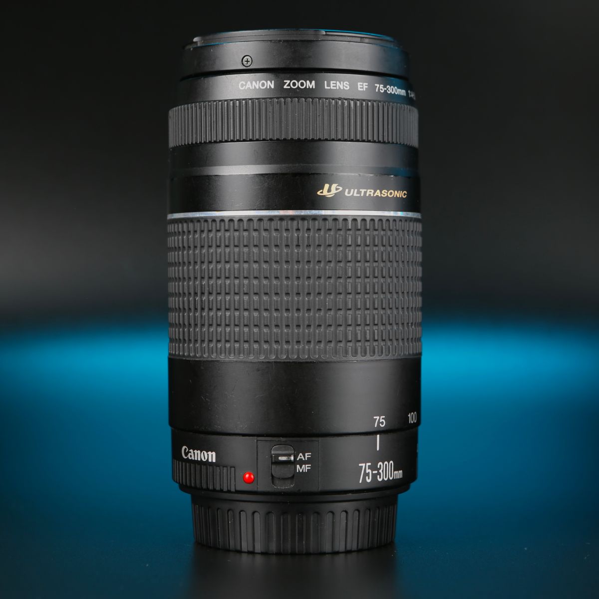 Canon EF 75-300mm III USM — фото 2