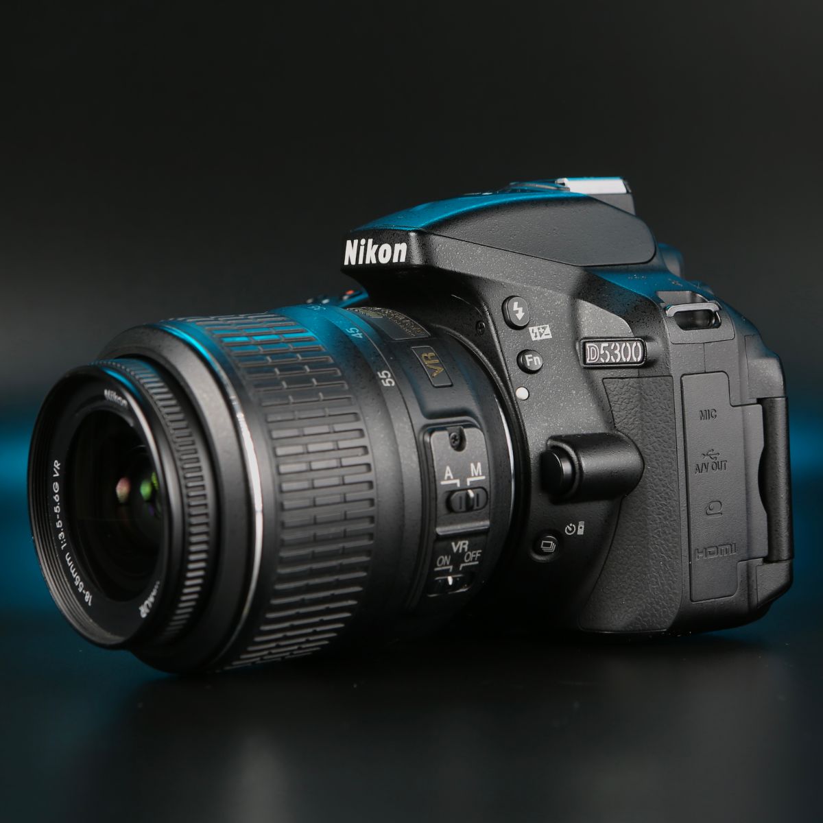 Nikon D5300 kit 18-55mm — фото 1