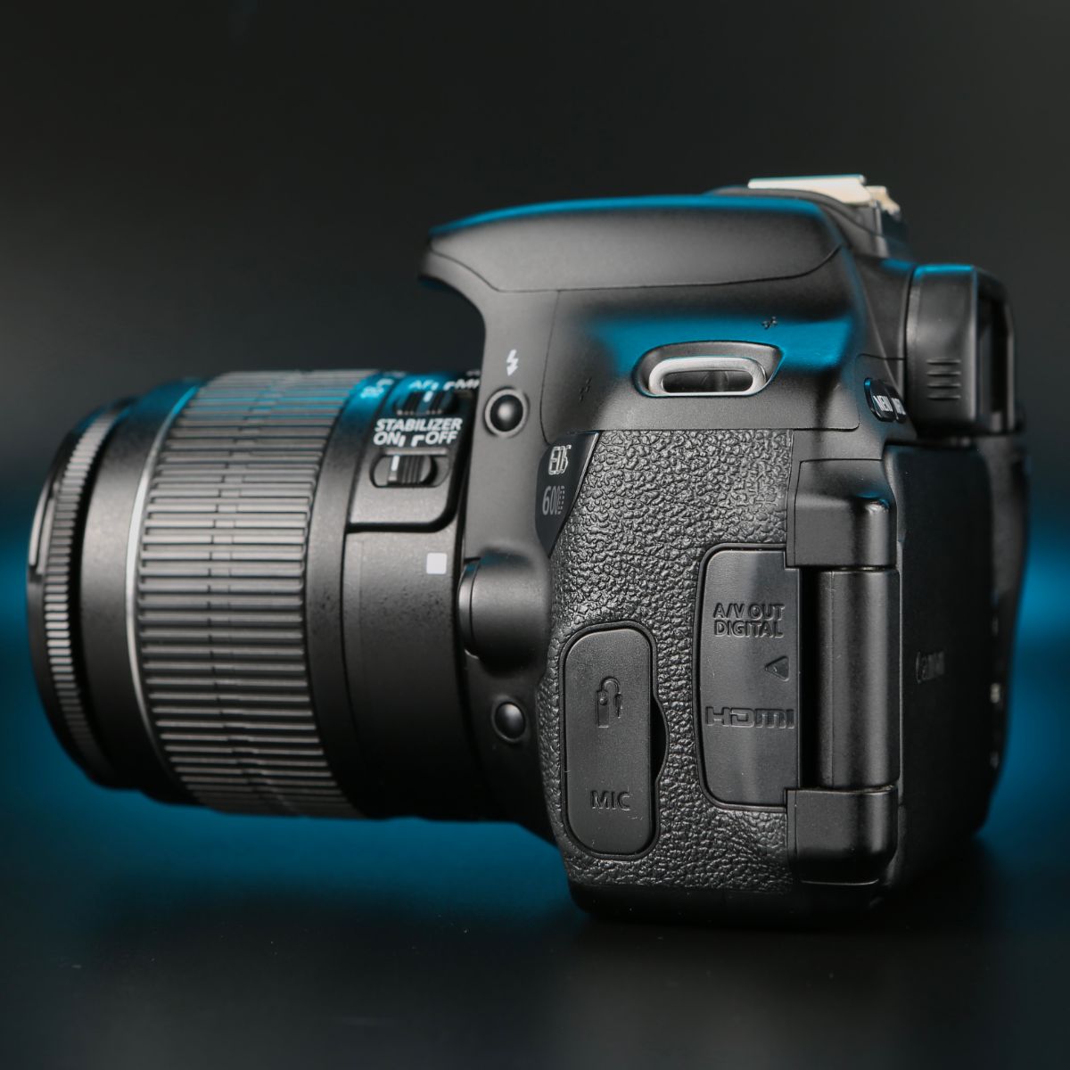 Canon 600D kit 18-55mm — фото 2
