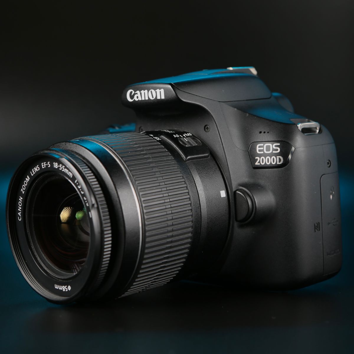 Canon 2000D kit 18-55mm — фото 1