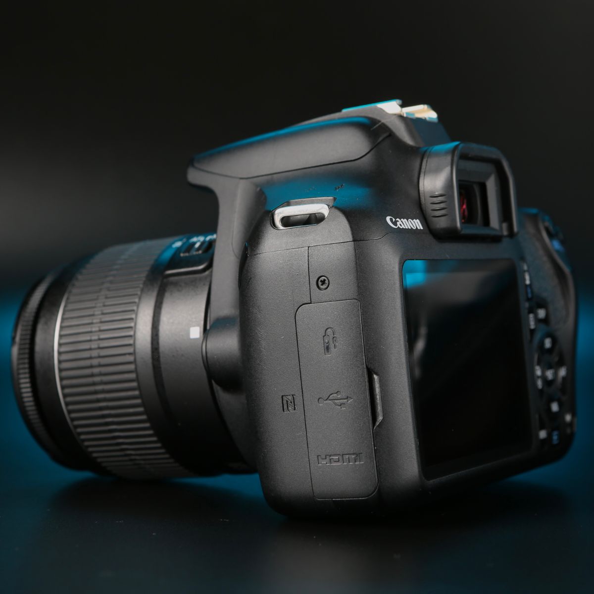 Canon 2000D kit 18-55mm — фото 2