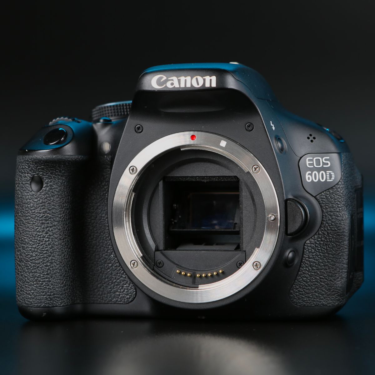 Canon 600D kit 18-55mm — фото 9