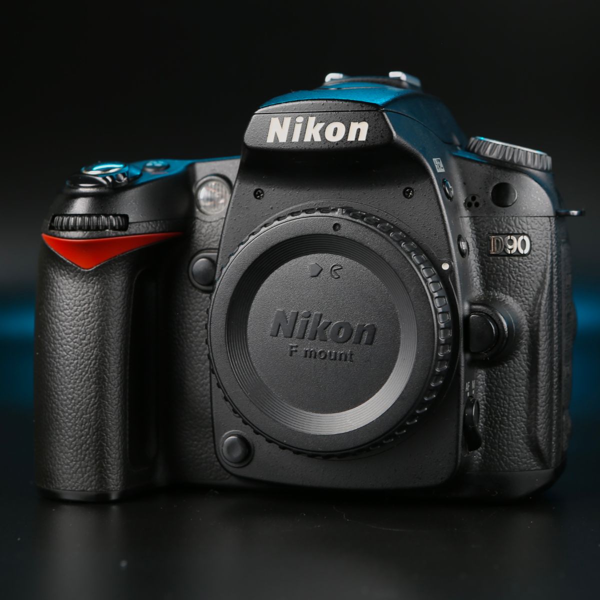 Nikon D90 body — фото 1