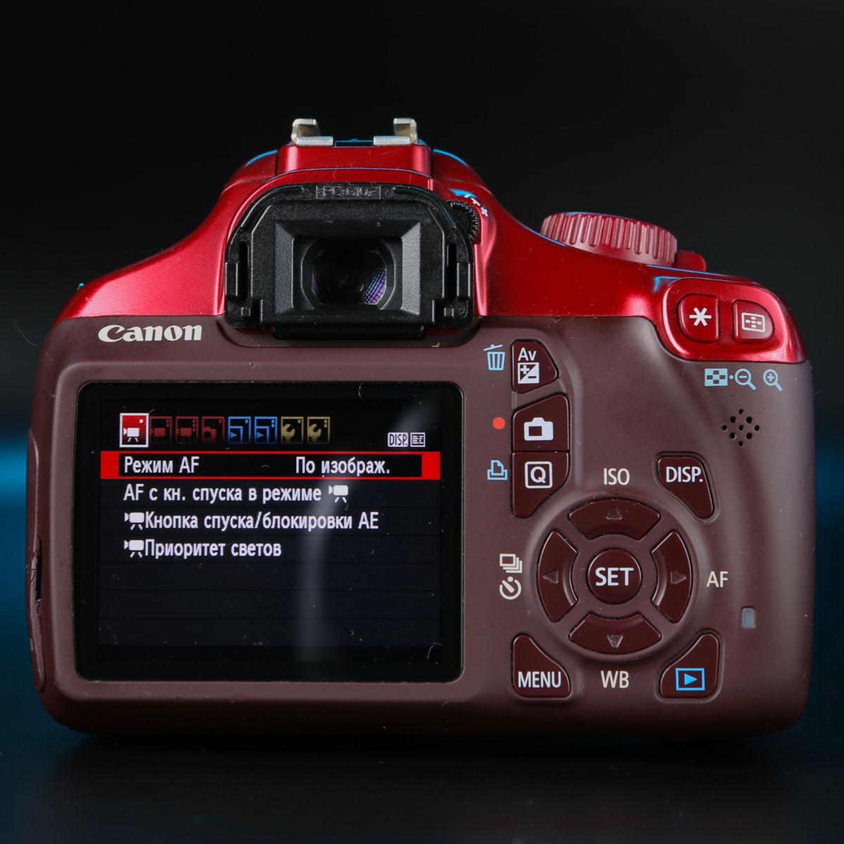 Canon 1100D kit 18-55mm — фото 7