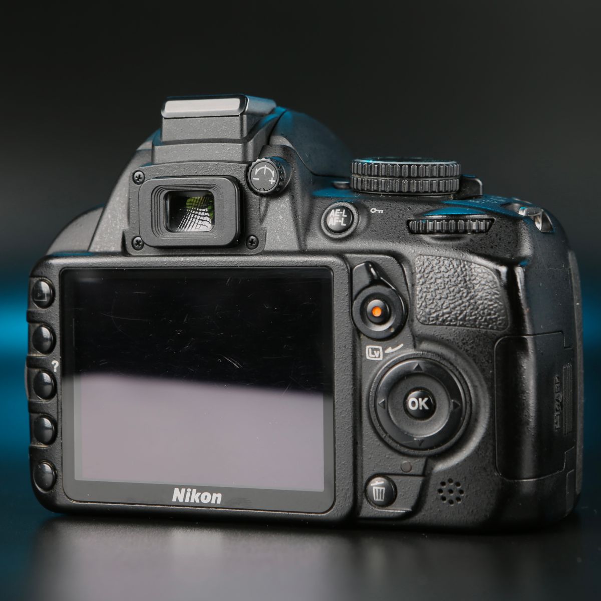 Nikon D3100 kit 18-55mm — фото 7