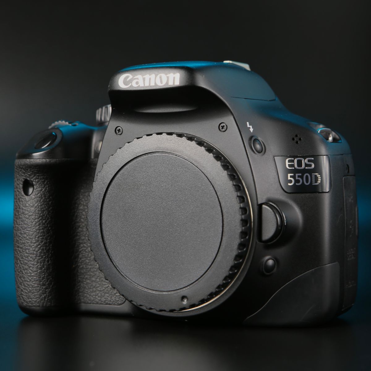 Canon 550D body — фото 1