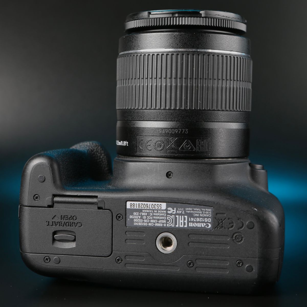 Canon 2000D kit 18-55mm — фото 2