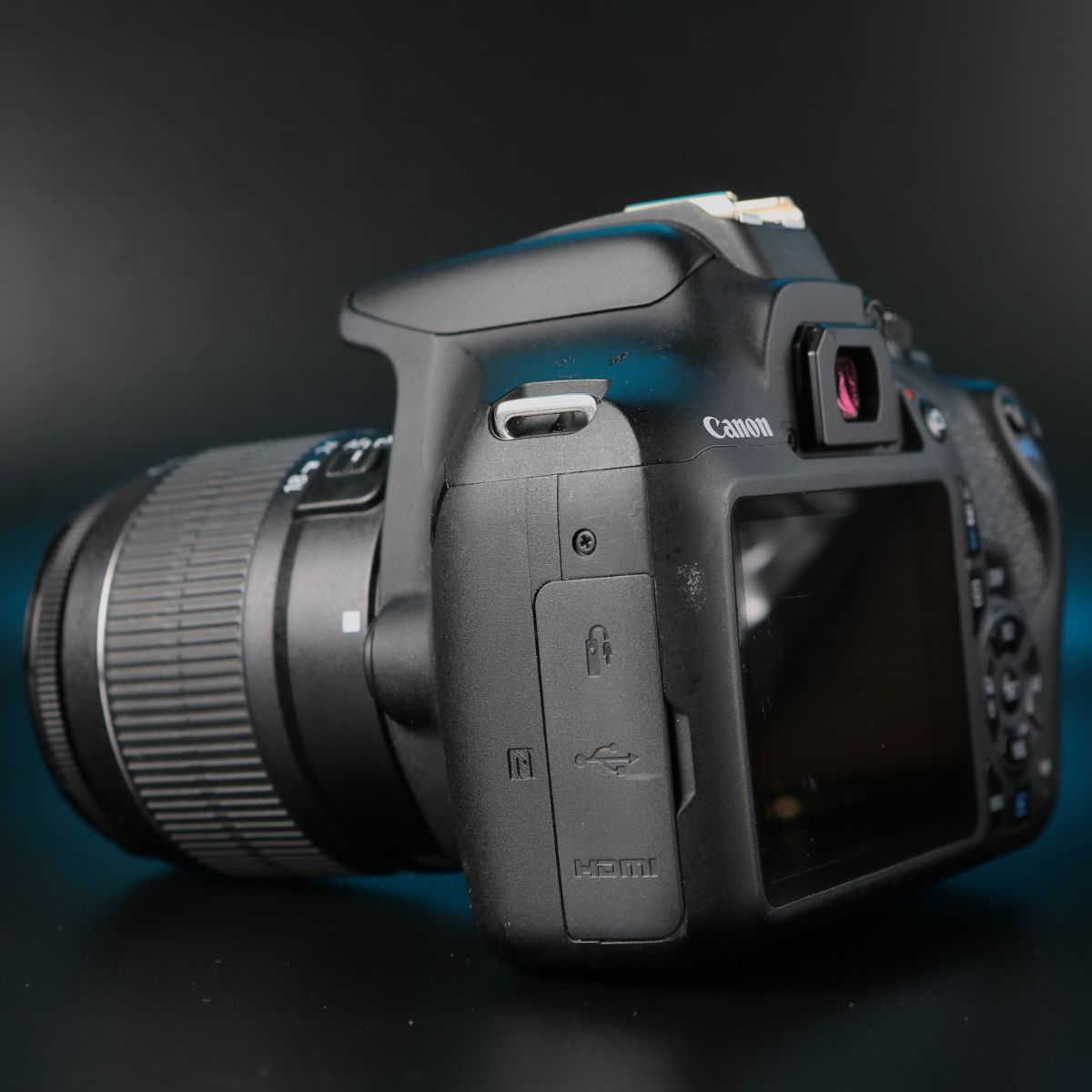 Canon 2000D kit 18-55mm — фото 5