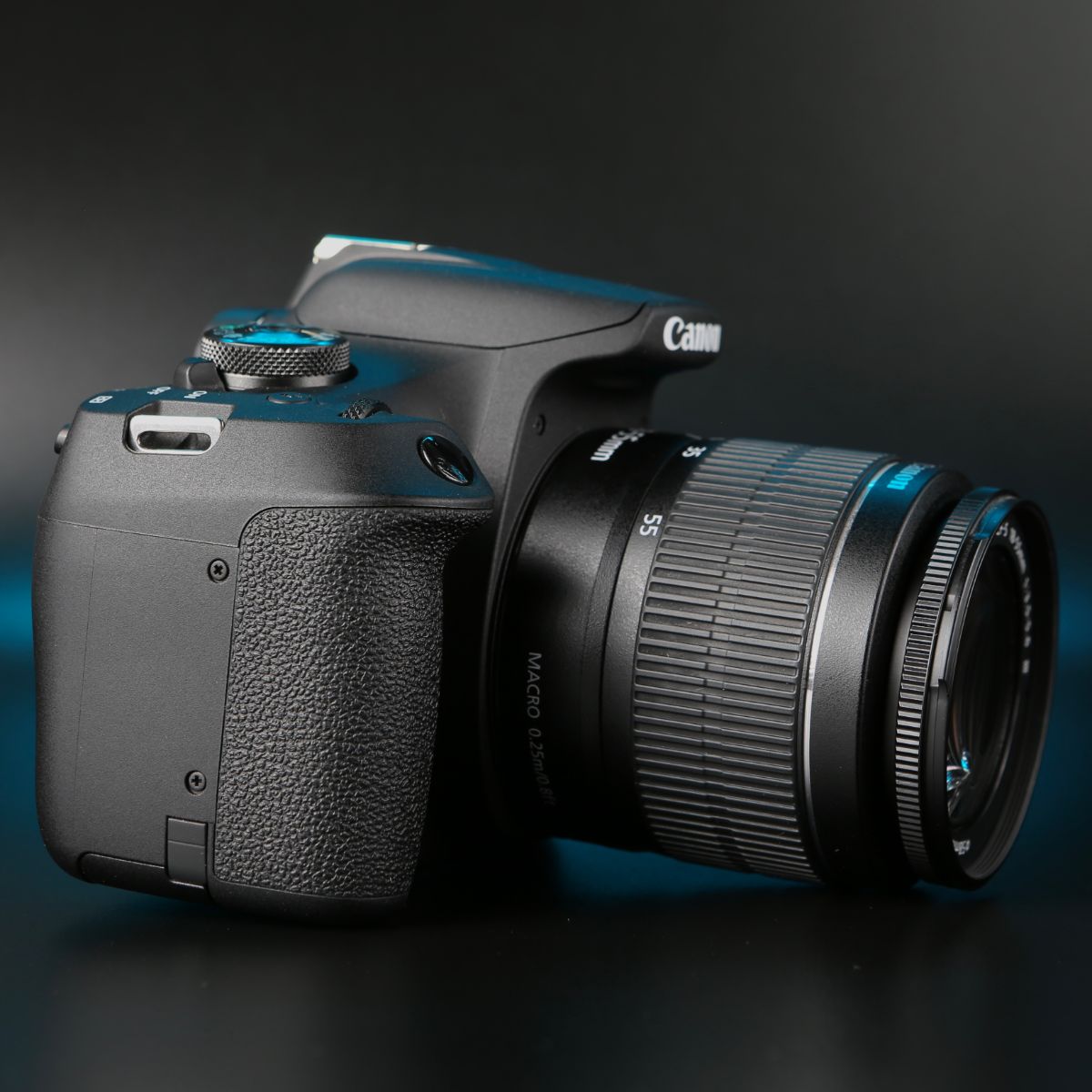Canon 2000D kit 18-55mm — фото 3