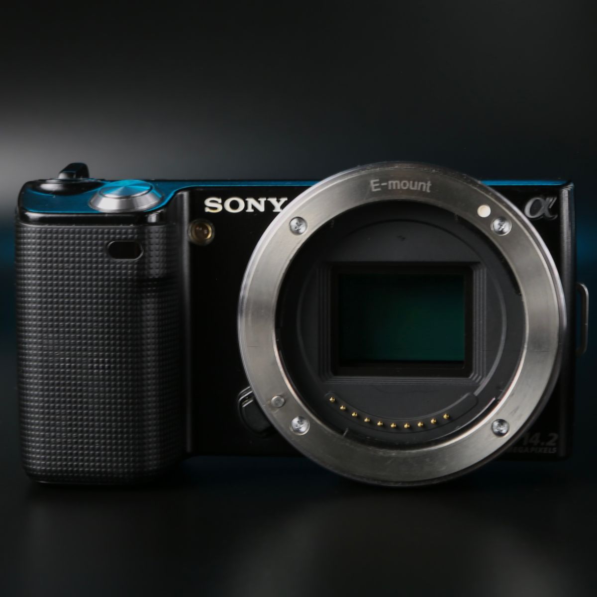 Sony NEX-5 kit 18-55mm — фото 10