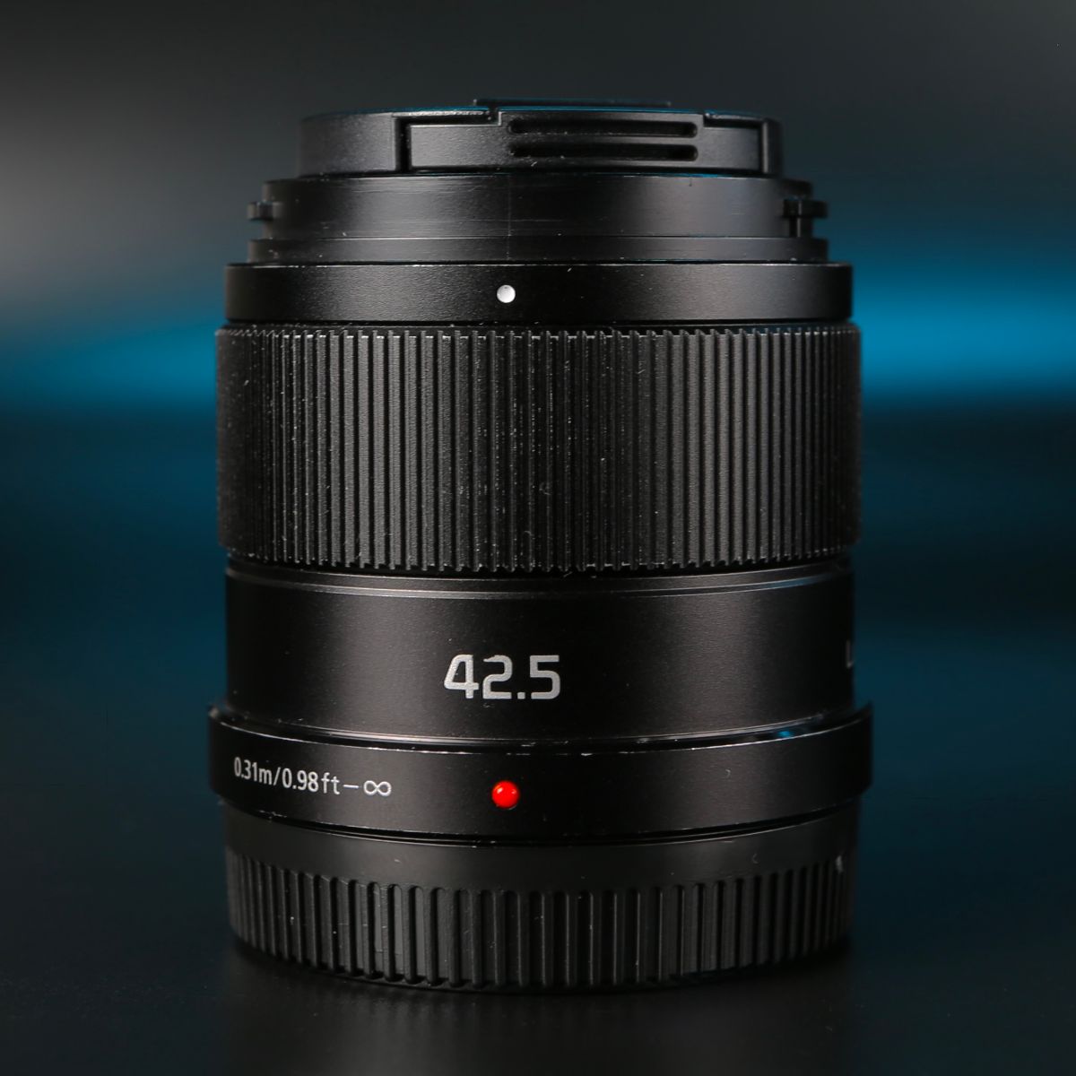 Panasonic Lumix 42.5mm 1.7 OIS — фото 1