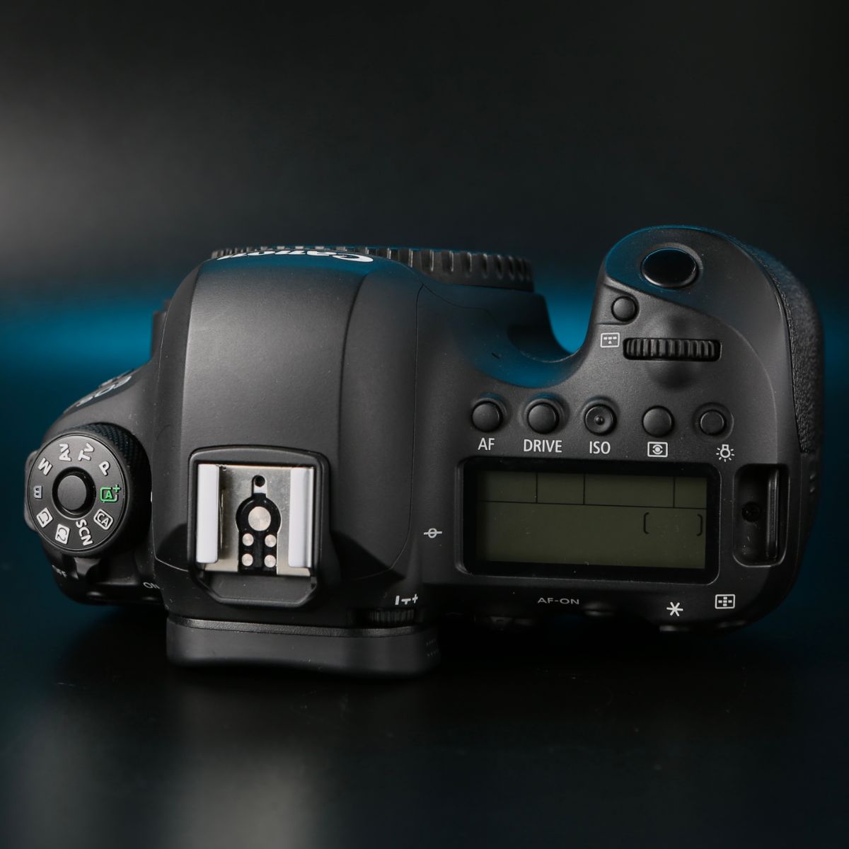 Canon 6D Mark II body — фото 5