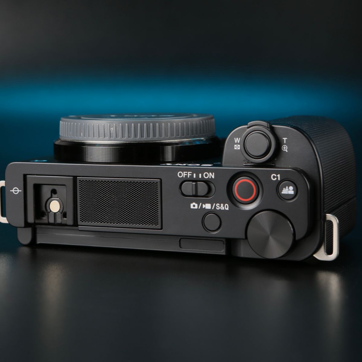 Sony ZV-E10 body — фото 6