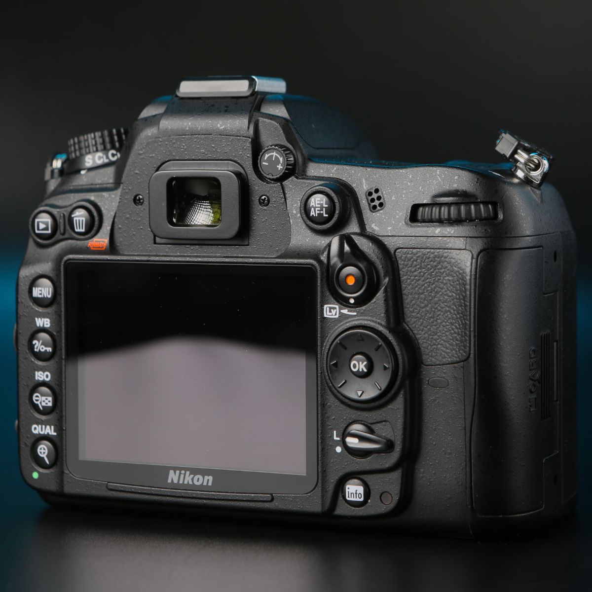 Nikon D7000 body — фото 8